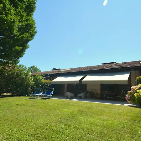 빌라 Villa Al Golf Club Lignano